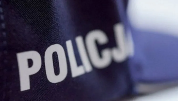 2000 policjantów było lub przebywa na kwarantannie