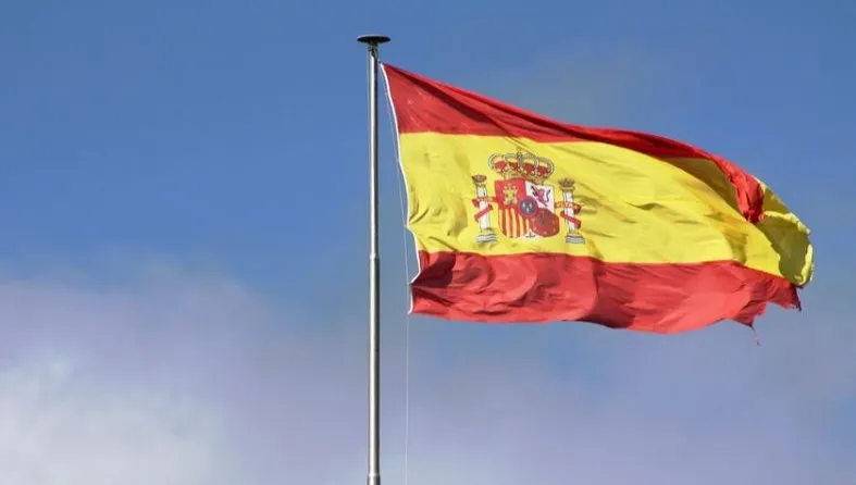 Hiszpania: stan zagrożenia do 9 maja