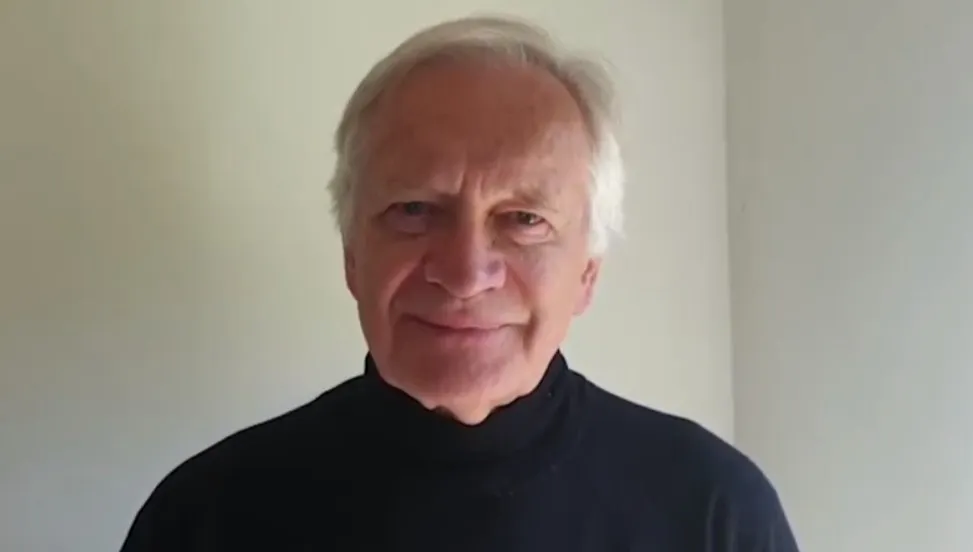 Premierowe czytanie online "Ślubów panieńskich"