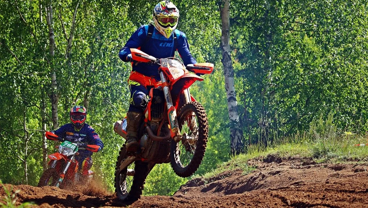 Motocykliści rozjeżdżali szlaki turystyczne. Zostali ukarani