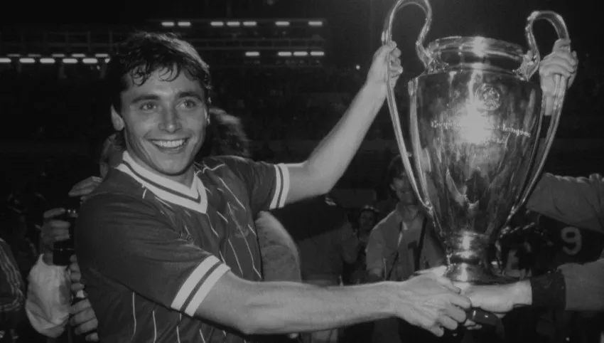 Zmarł były piłkarz Manchesteru City i Liverpoolu Michael Robinson