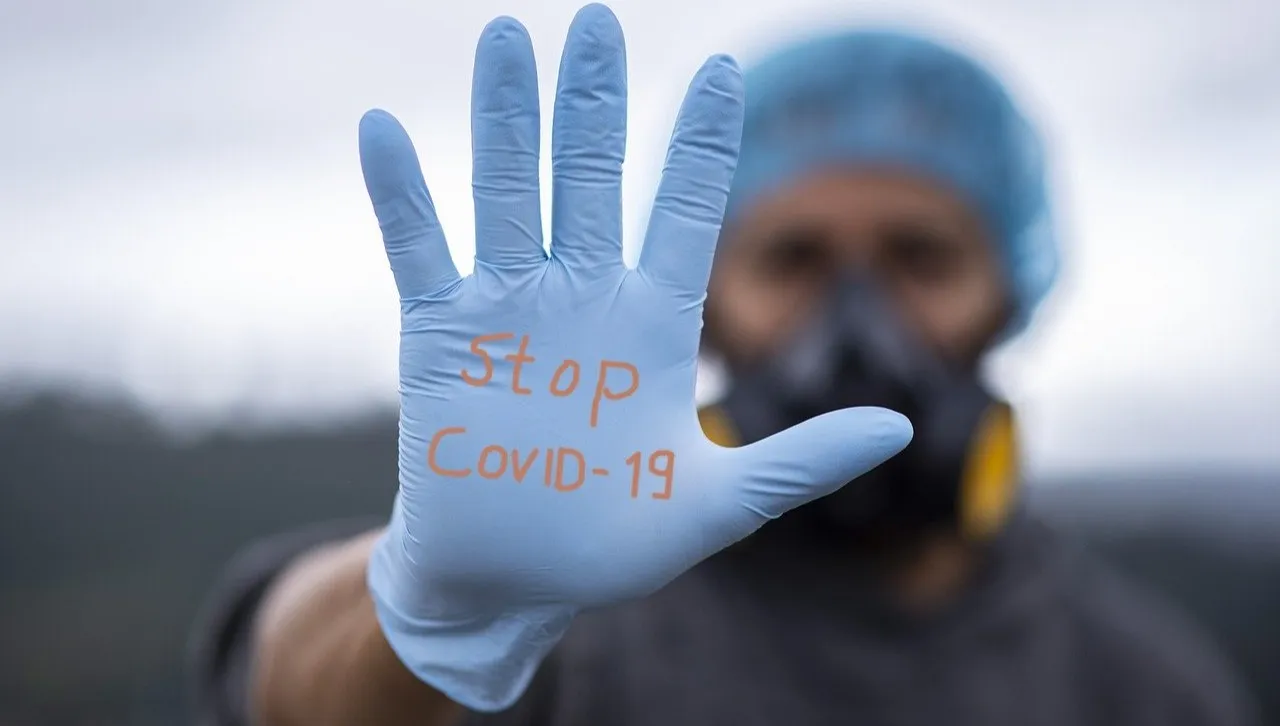 Covid zabił w Hiszpanii 44 lekarzy