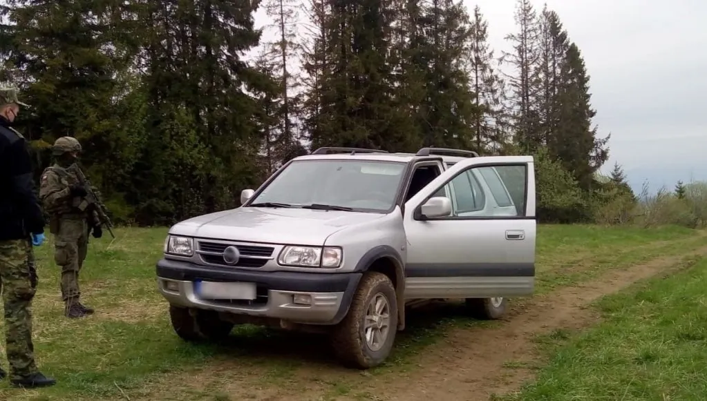 Słowak szukał gliny. Dostał... mandat