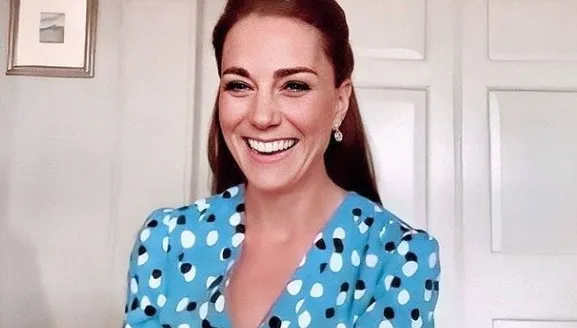 Kate Middleton ukrywa bliznę, media spekulują. "Musiała przejść poważny zabieg"