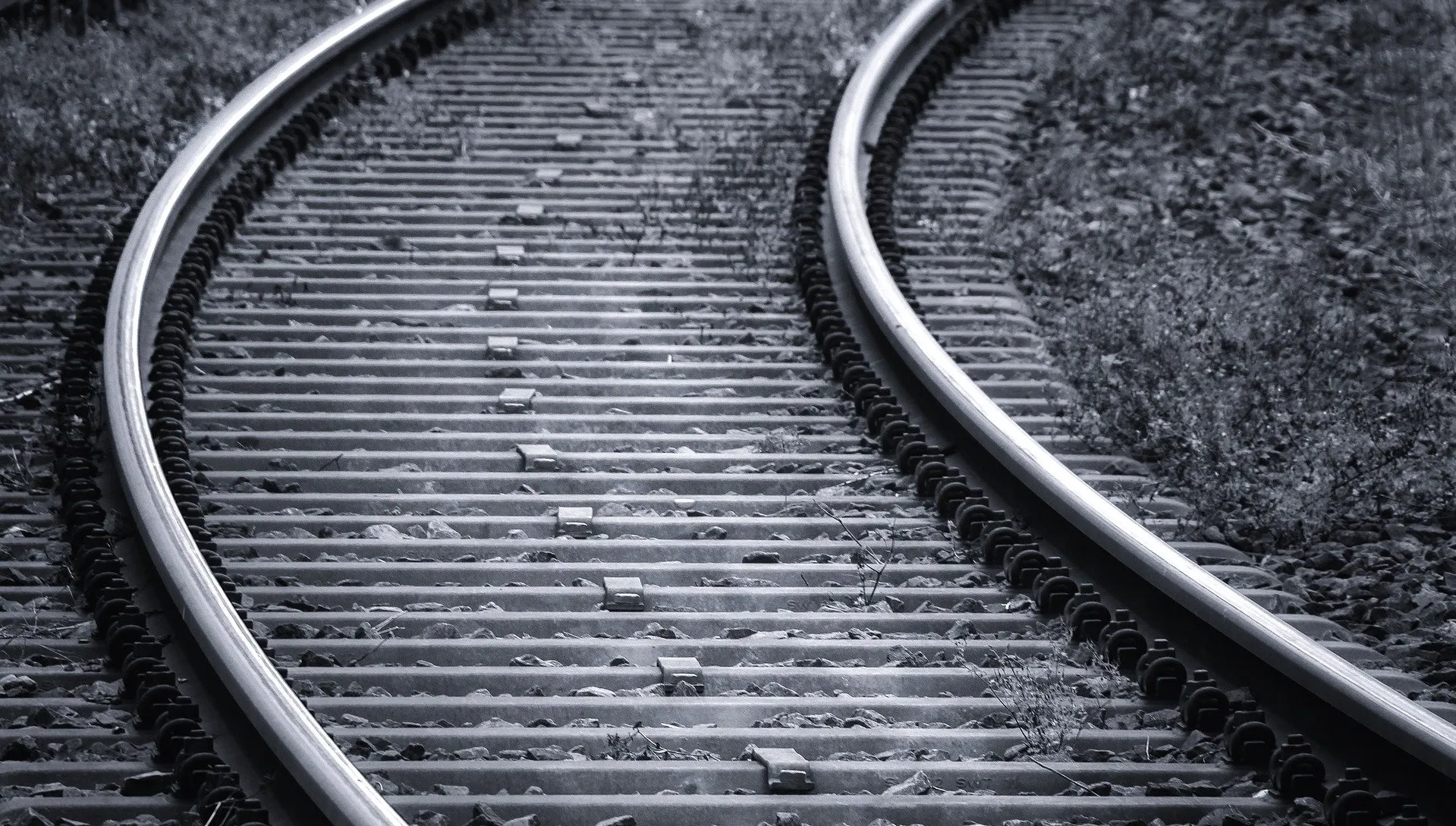 Pociąg śmiertelnie potrącił mężczyznę