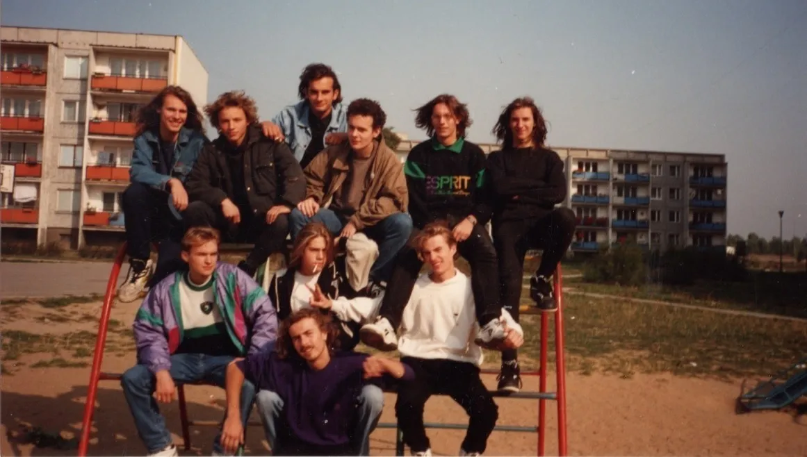 „Nie mam bogatego tatusia i nie mówię ciągle cool”. 25 lat temu „Wyborcza” była nimi przerażona