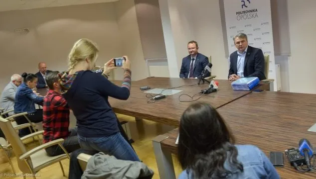 Rektor: nie było nieprawidłowości przy tym projekcie