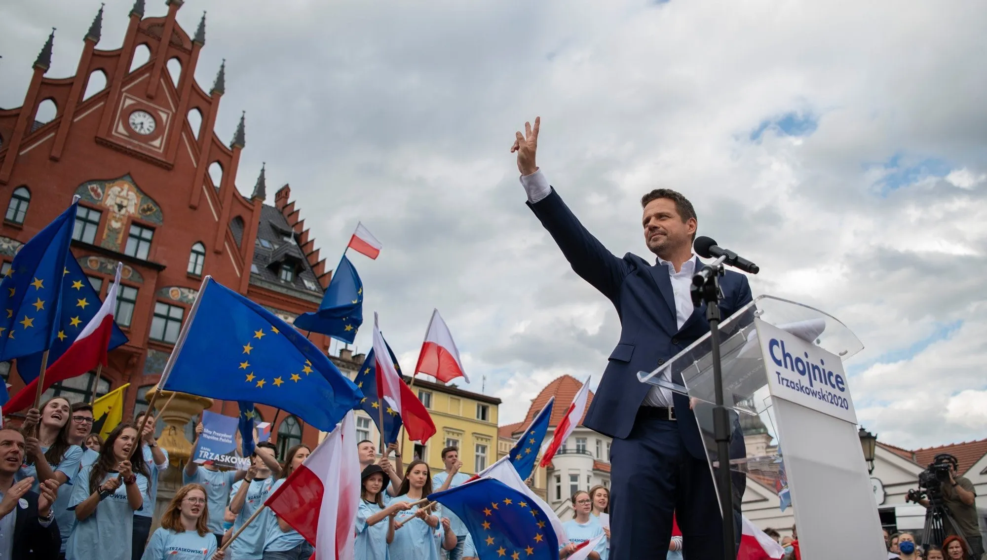 Trzaskowski w Chojnicach: trzeba rozmawiać o prawach kobiet