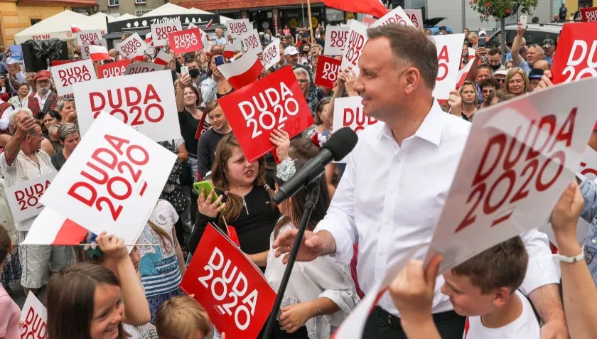 Prezydent ostro: "Nie chcę polityki dziadostwa, dbania o elitę i napychania kieszeni warszawce"