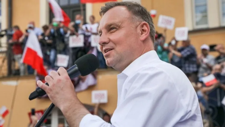"Polska wieś pięknieje" - mówił prezydent Duda. Chwalił rolników, bo to ich zasługa