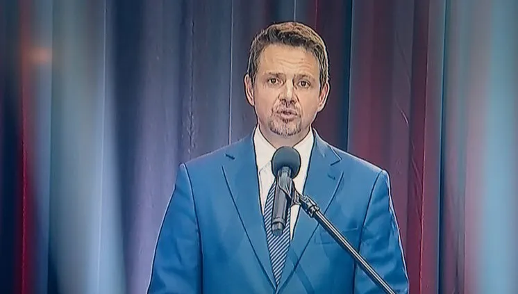 Belka, Cimoszewicz i Miller… Trzaskowski z poparciem "tuzów" SLD