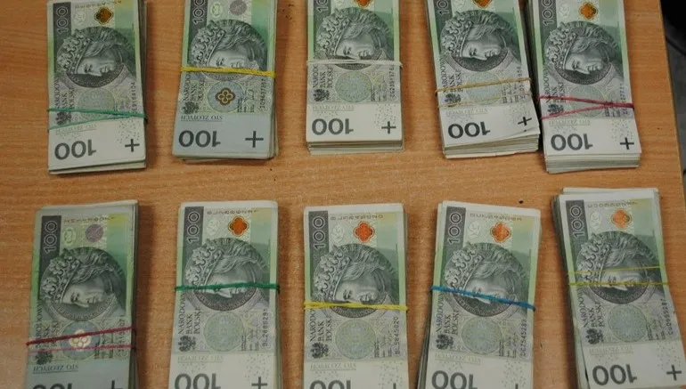 Ukrainiec próbował wwieźć do kraju 100 tys. zł