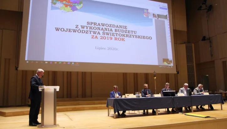 Zarząd województwa z wotum zaufania