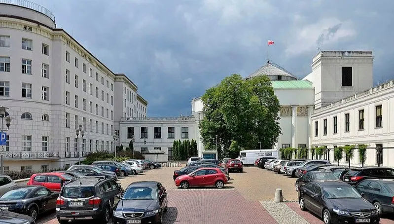 Olsztyński sąd: nie będzie grzywny dla szefowej Kancelarii Sejmu
