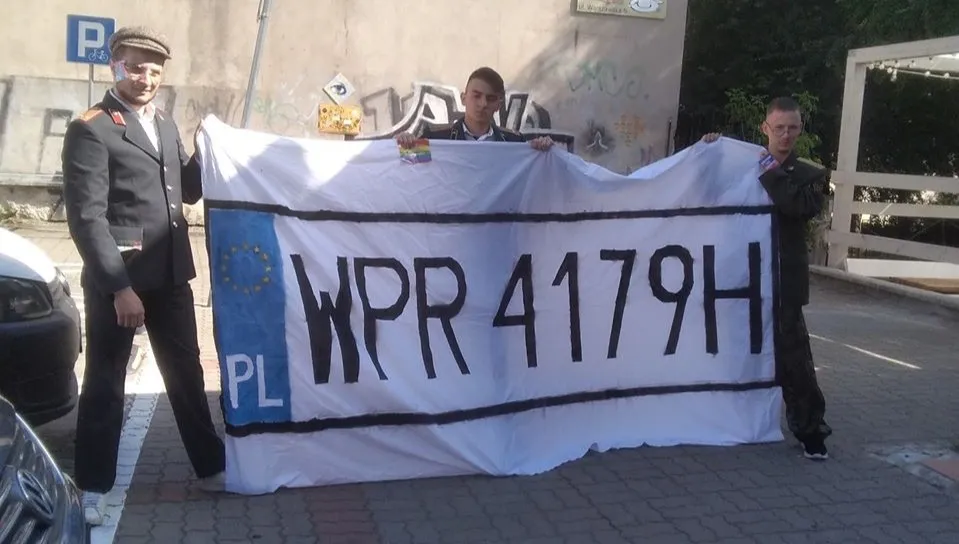 Film o homo-marszu kontra Młodzież Wszechpolska