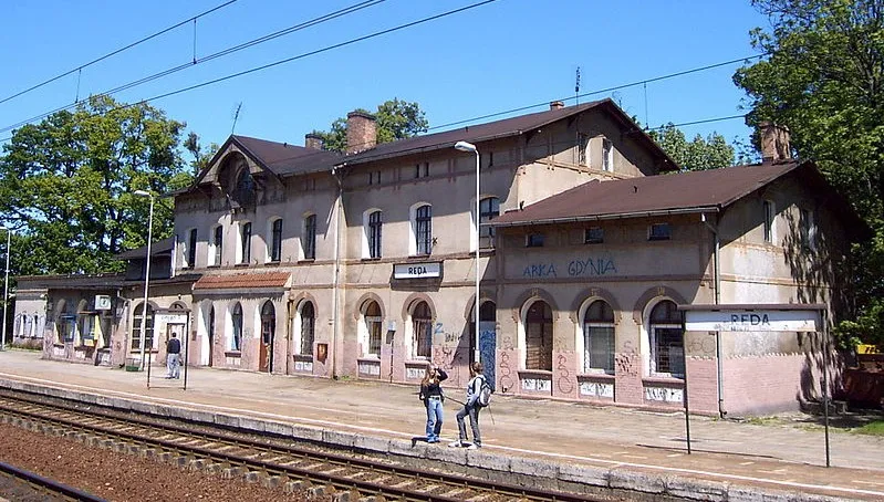 Śmiertelny wypadek na torach SKM w Redzie