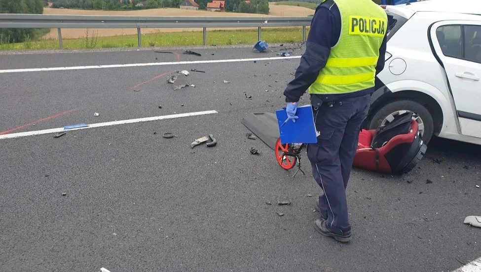 Wypadek koło Rzecka. Zginął młody człowiek