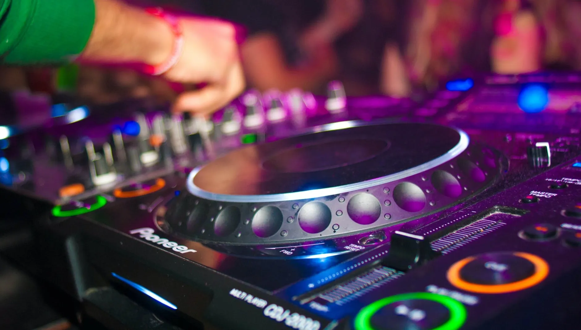 DJ z domu kultury zniknął. Za piosenkę "Chcemy zmian" Łukaszenko zamknął go w areszcie