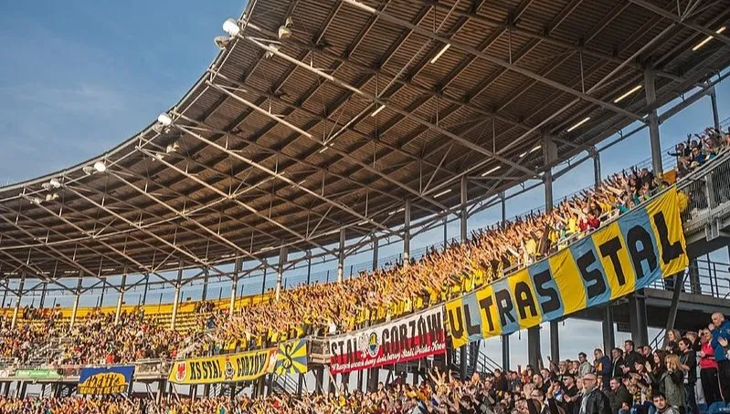 Zdecydowane zwycięstwo gorzowskich żużlowców
