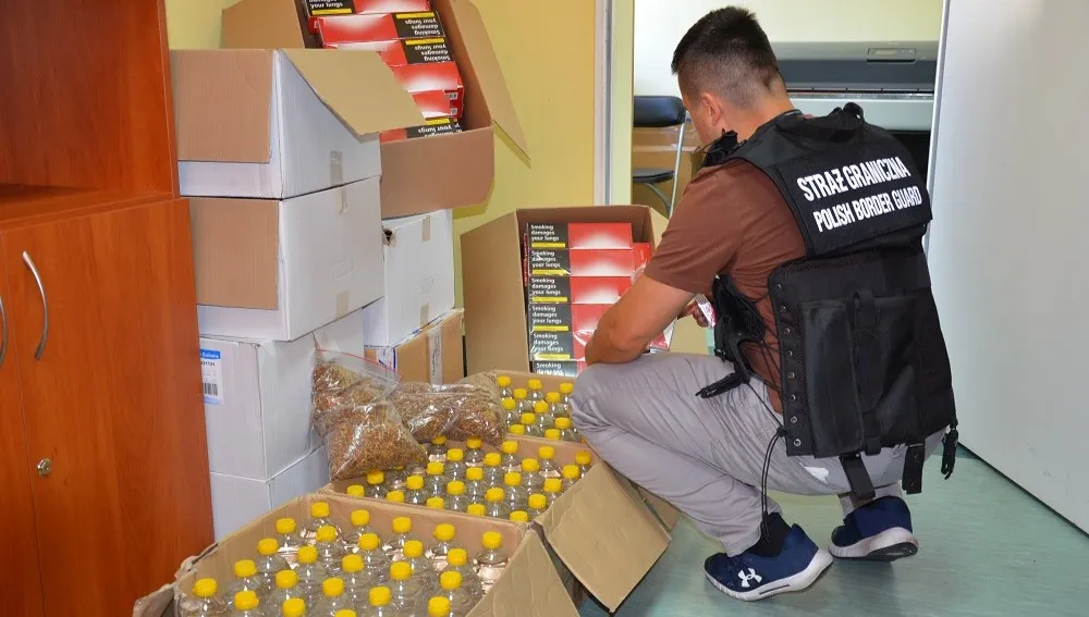 Nie zdążyli przepakować kontrabandy