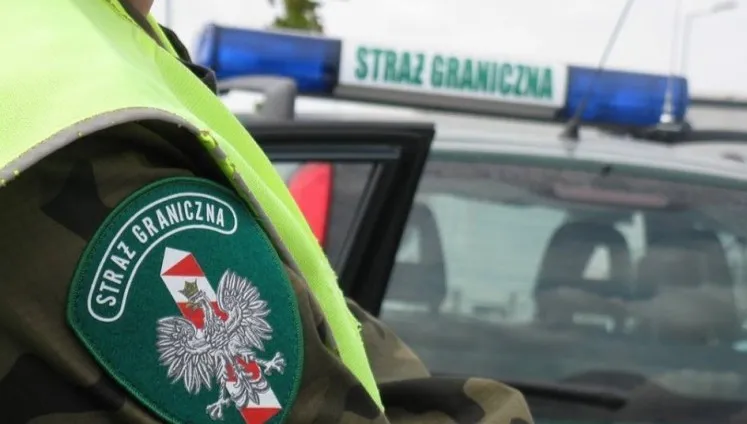 Hindus i Marokańczyk płynęli przez Bug