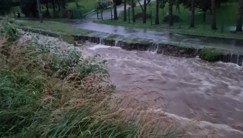 Stabilizuje się sytuacja powodziowa w powiecie nyskim