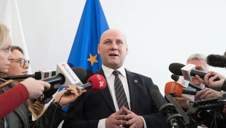 Wiceszef MSZ odpowiada na apel Kremla