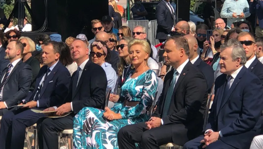 Gliński: razem dbamy o literę, o słowo