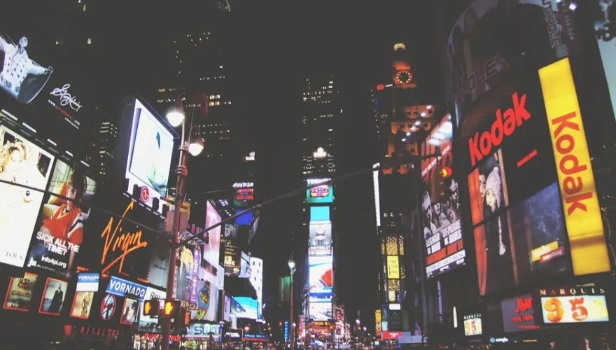 Nowojorscy artyści dotknięci przez pandemię. Na Times Square prosili o pomoc Kongres USA