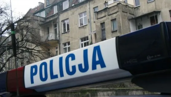 Warszawa: dwulatek wypadł z okna