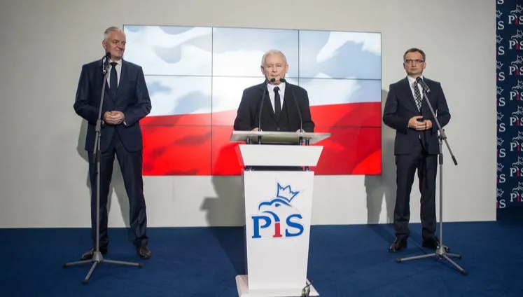 Trwają negocjacje w Zjednoczonej Prawicy. "Zawsze znajdowaliśmy kompromis - tak będzie i teraz"