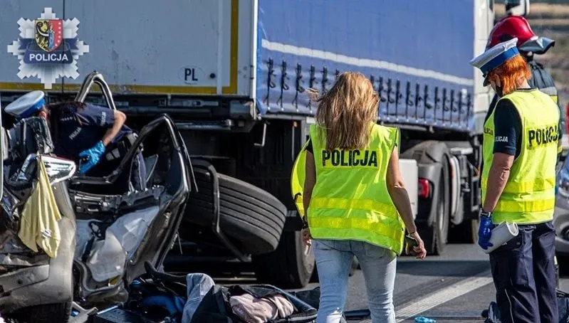 Śmiertelny wypadek na autostradzie. Zarzuty dla kierowcy