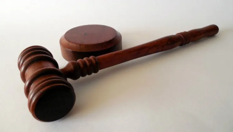 Ostrów Wlkp.: Akt oskarżenia przeciw księdzu 