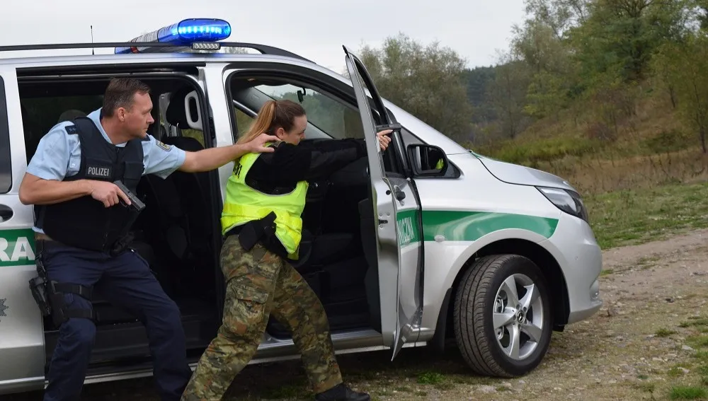 Polsko-niemieckie patrole odzyskały 11 kradzionych aut