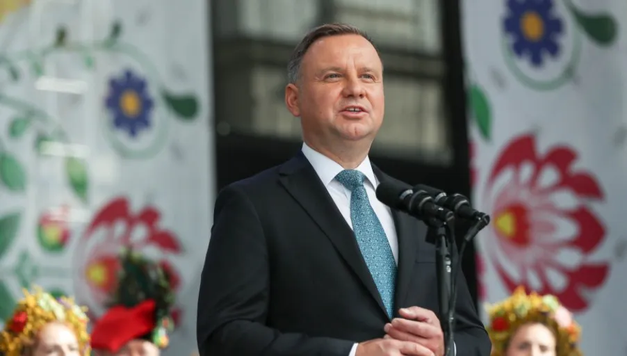 Andrzej Duda odwiedzi szpital Spallanzani