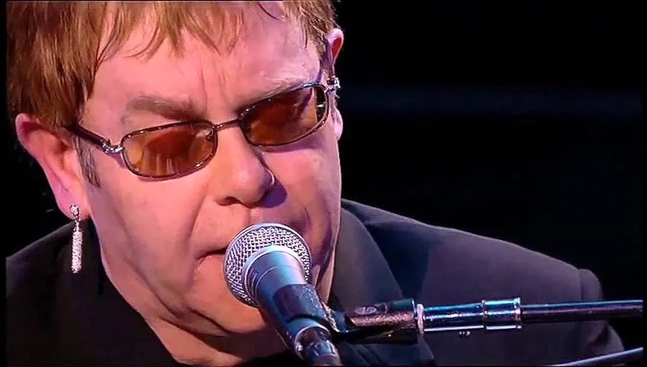 Elton John zostanie ukarany?