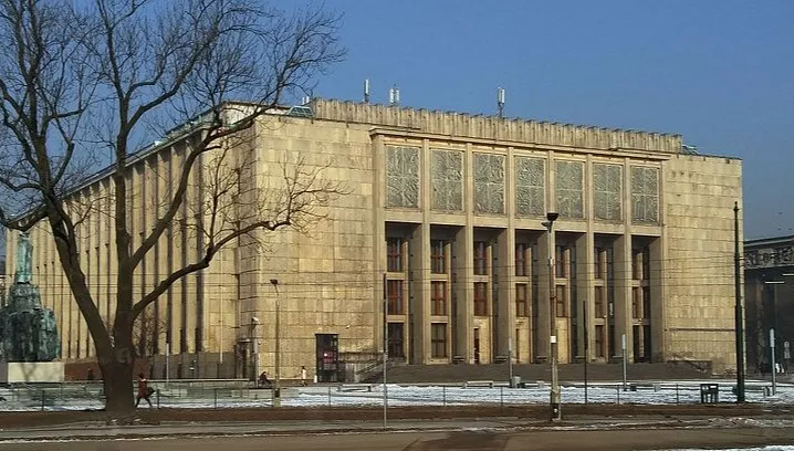 Paryski pejzaż Juliana Fałata wrócił do Krakowa