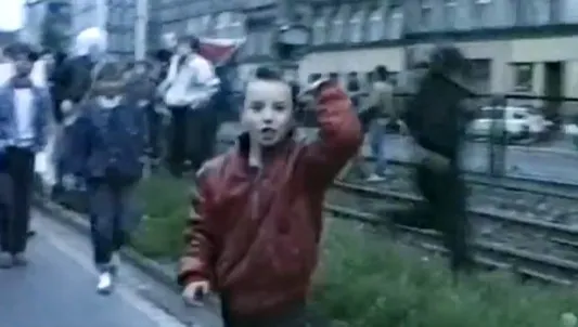 Poszukiwany chłopiec z manifestacji w 1989 r.