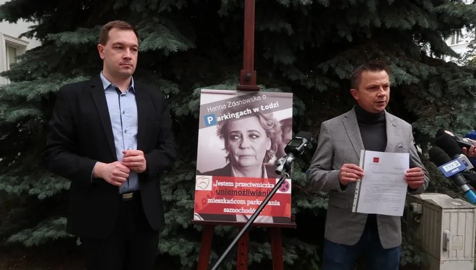 Prawica przeciw sprzedaży miejskich parkingów deweloperom