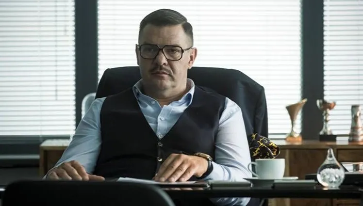 Zła twarz Karolaka. Za tydzień w kinach film "Banksterzy"