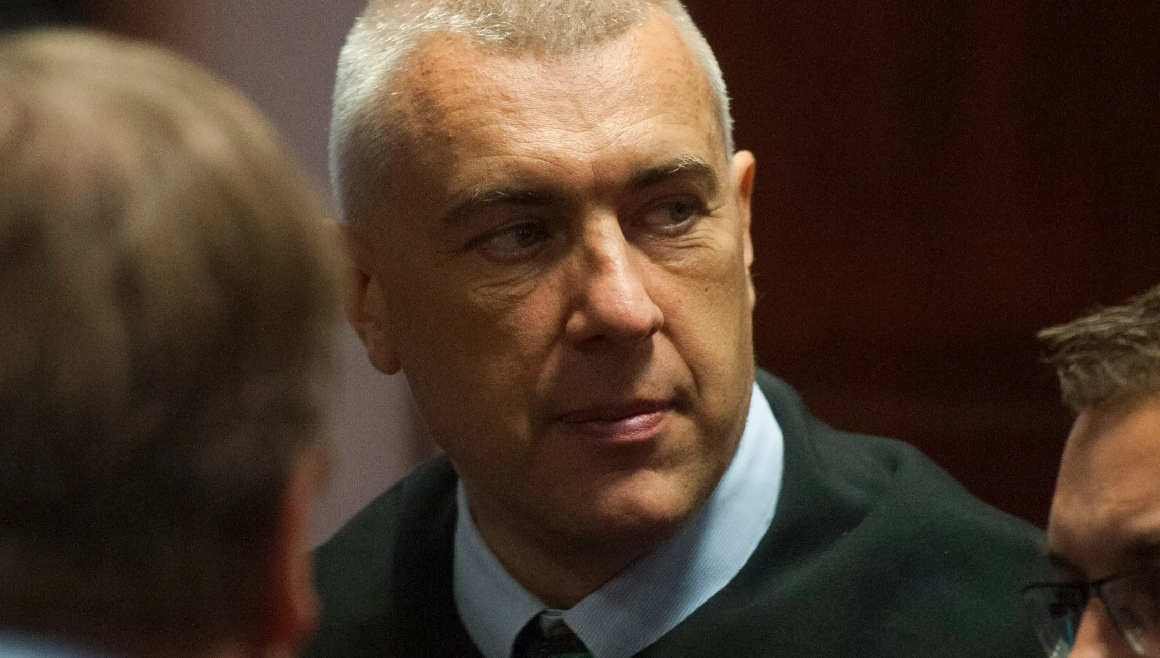 Nowe informacje prokuratury ws. śledztwa, w którym zatrzymano Giertycha - dopiero w sobotę