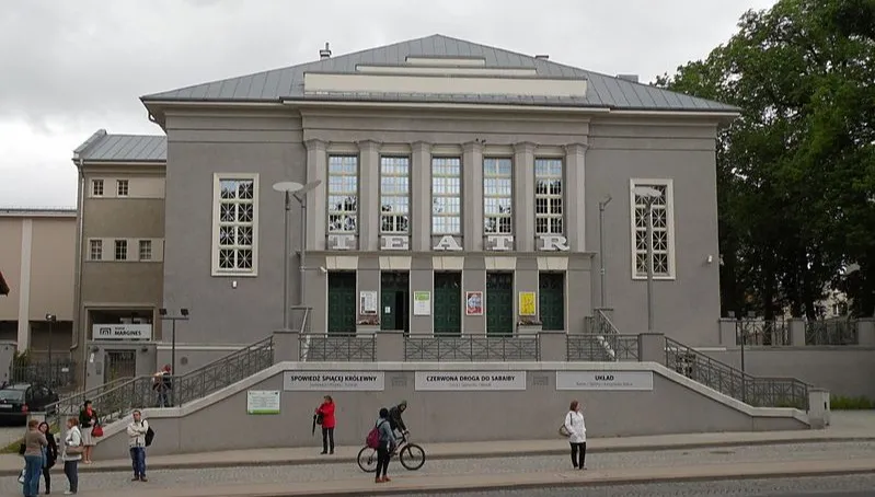 W olsztyńskim teatrze o buncie młodych oraz miłości