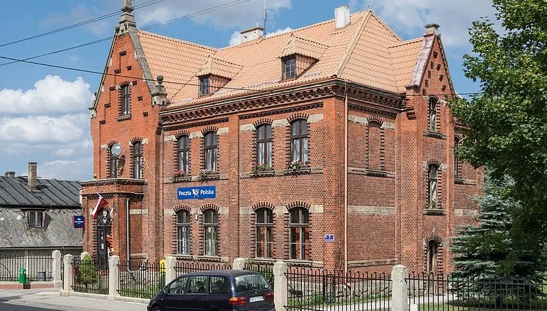 Limity osób także na poczcie