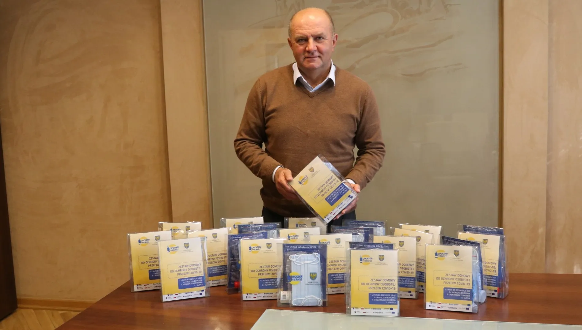 Samorząd przekaże tysiące zestawów ochrony domowej