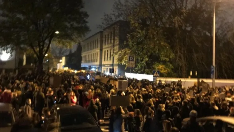 Wnioski do sądu po protestach feministek