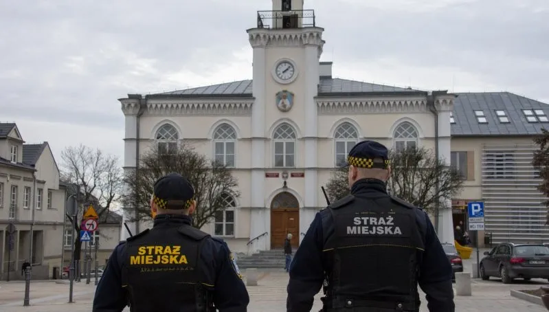 Ciechanów: straż miejska buntowana przeciw policji