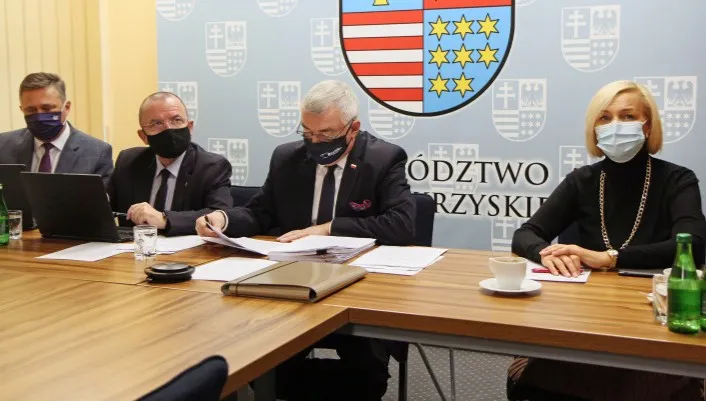 Wsparcie z Unii dla placówek walczących z Covidem