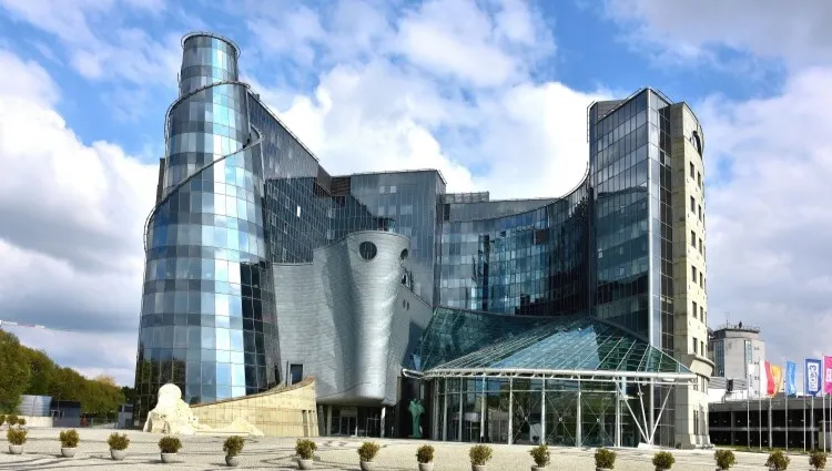 Protest aborcjonistów przed siedzibą TVP