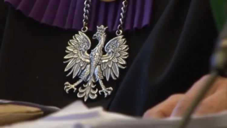 Uprowadzili i bestialsko wykorzystywali 18-latka. Po kasacji prokuratura generalnego, kary podwyższono