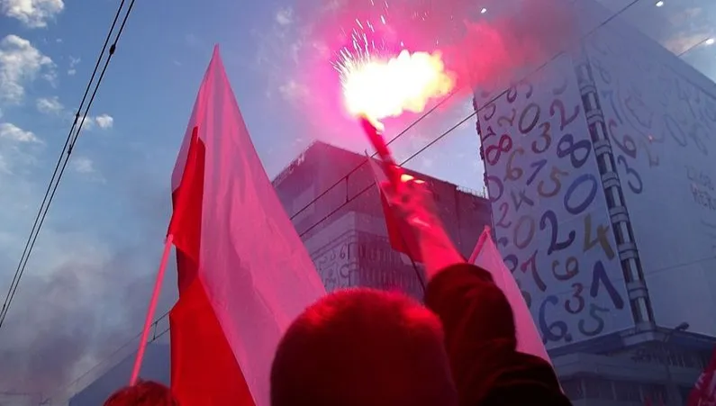 Autem na Marsz Niepodległości. Ta decyzja pokazała dojrzałość